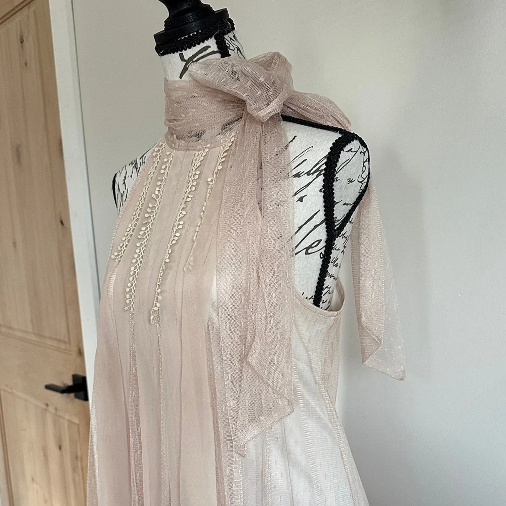 Ryu Blush Pink Midi Dress - Picture 2 of 8